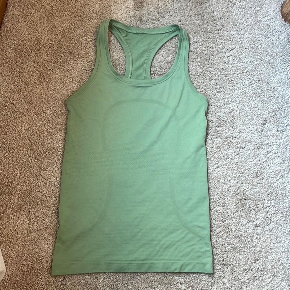 lululemon swiftly tech